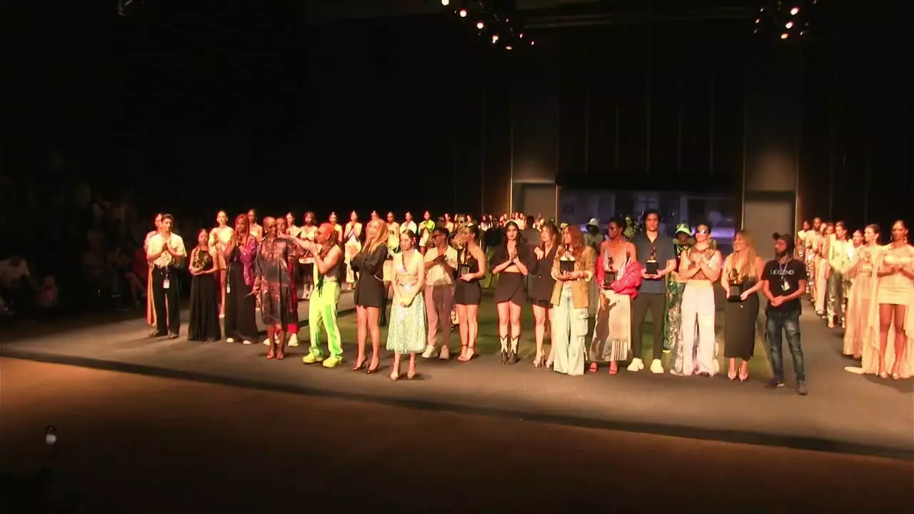 Pasarelas de Clausura de Cali Distrito Moda