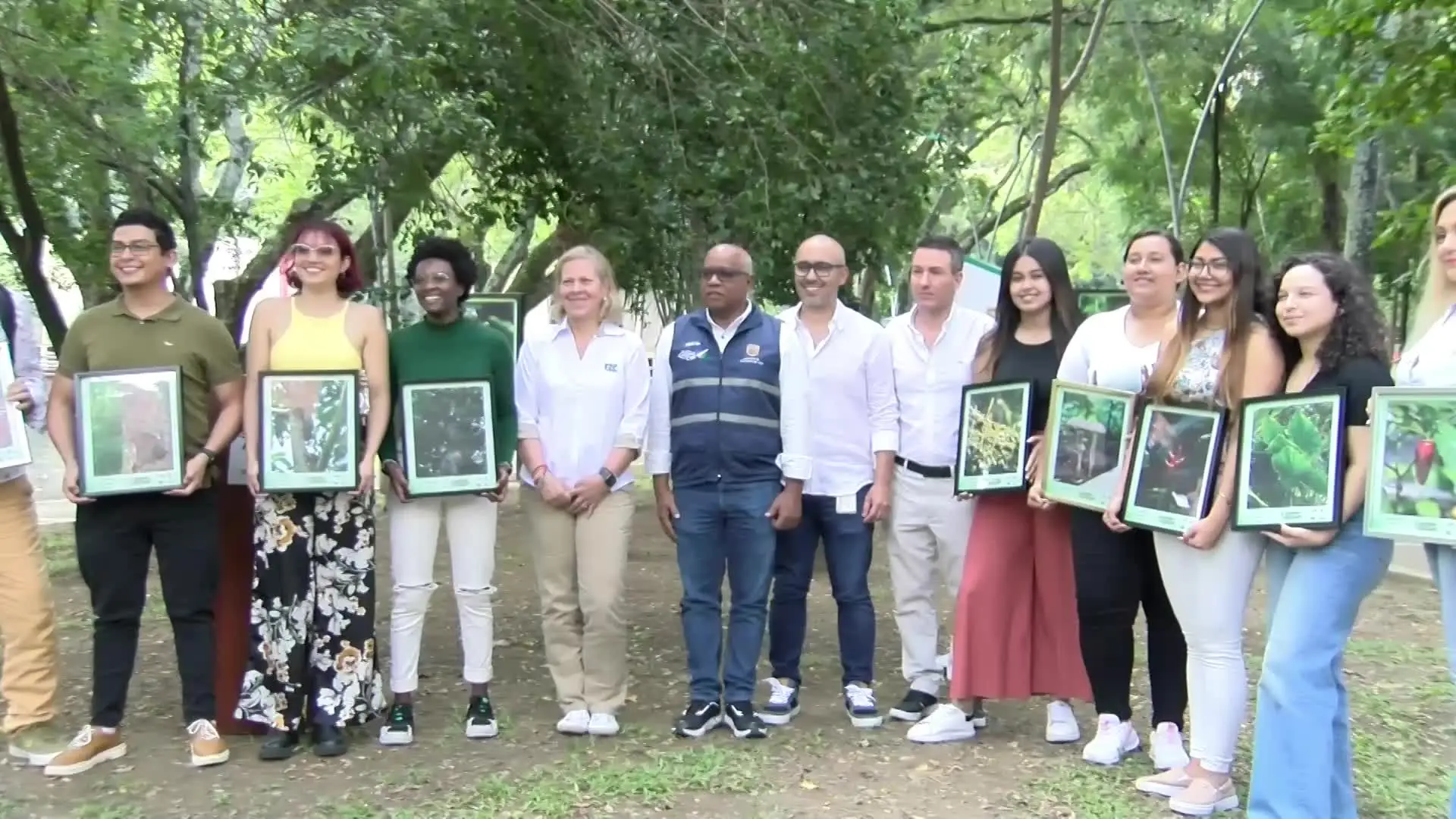 Inaugurado El Murmullo Del Bosque.