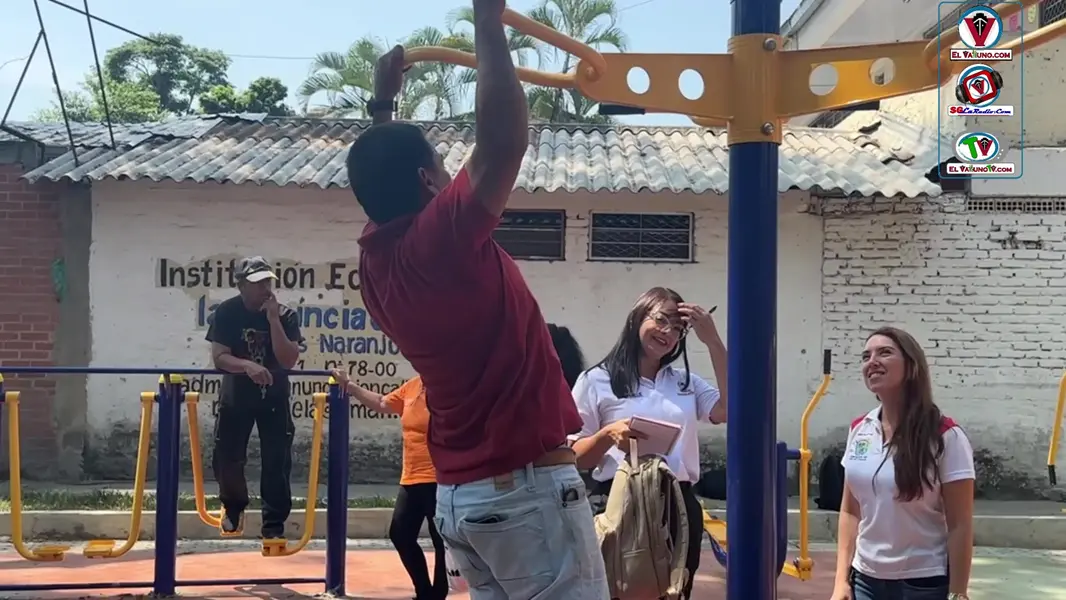 Indervalle Entrega Obras Deportivas.