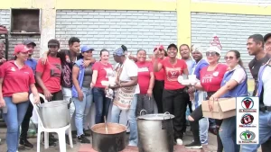 Almuerzo Pro Navideño Monica Mina